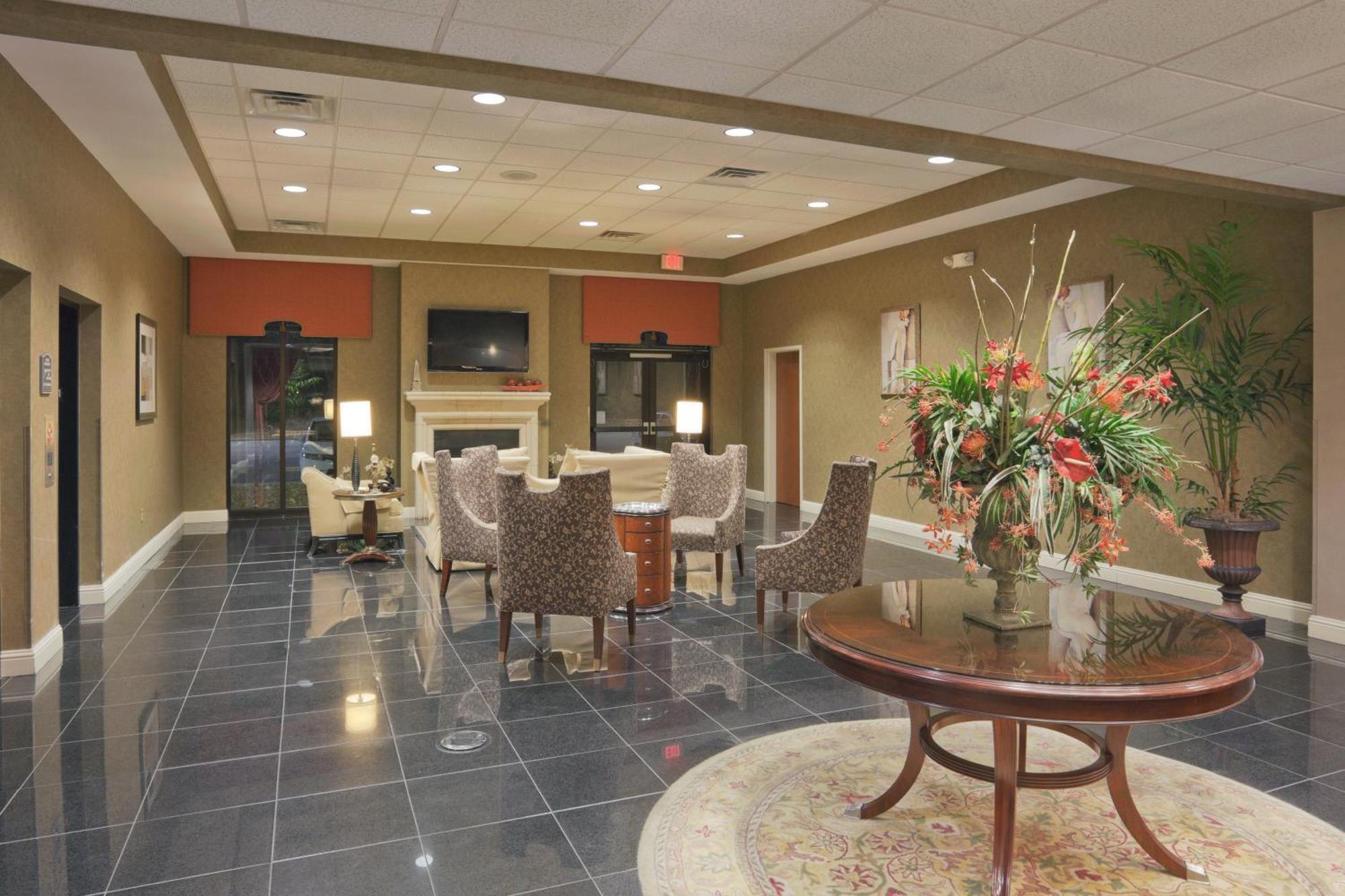 - Conference Center By Ihg Hotel Carbondale